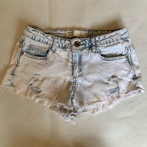 Cotton on acid wash shorts